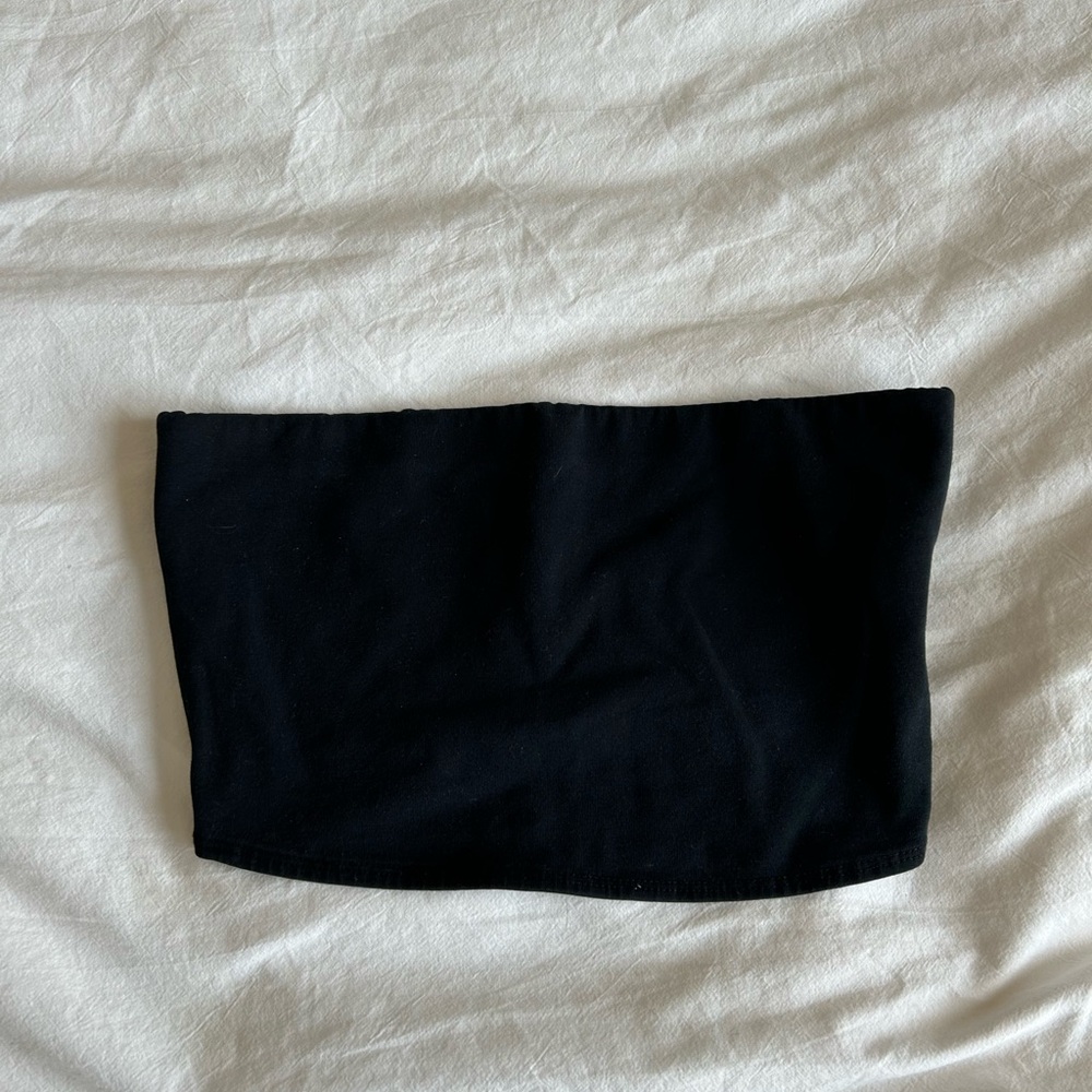 Divided Black Strapless Top